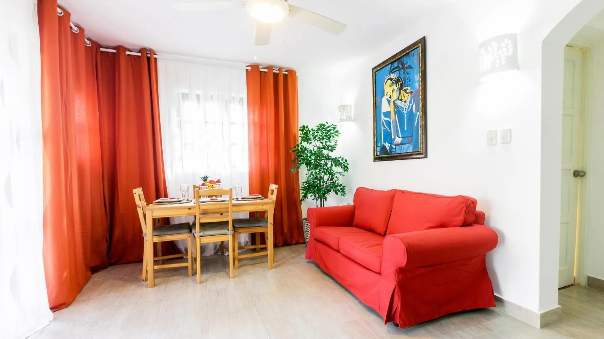 Aventura Villas Los Corales Beach And Spa 蓬塔卡纳 酒店
