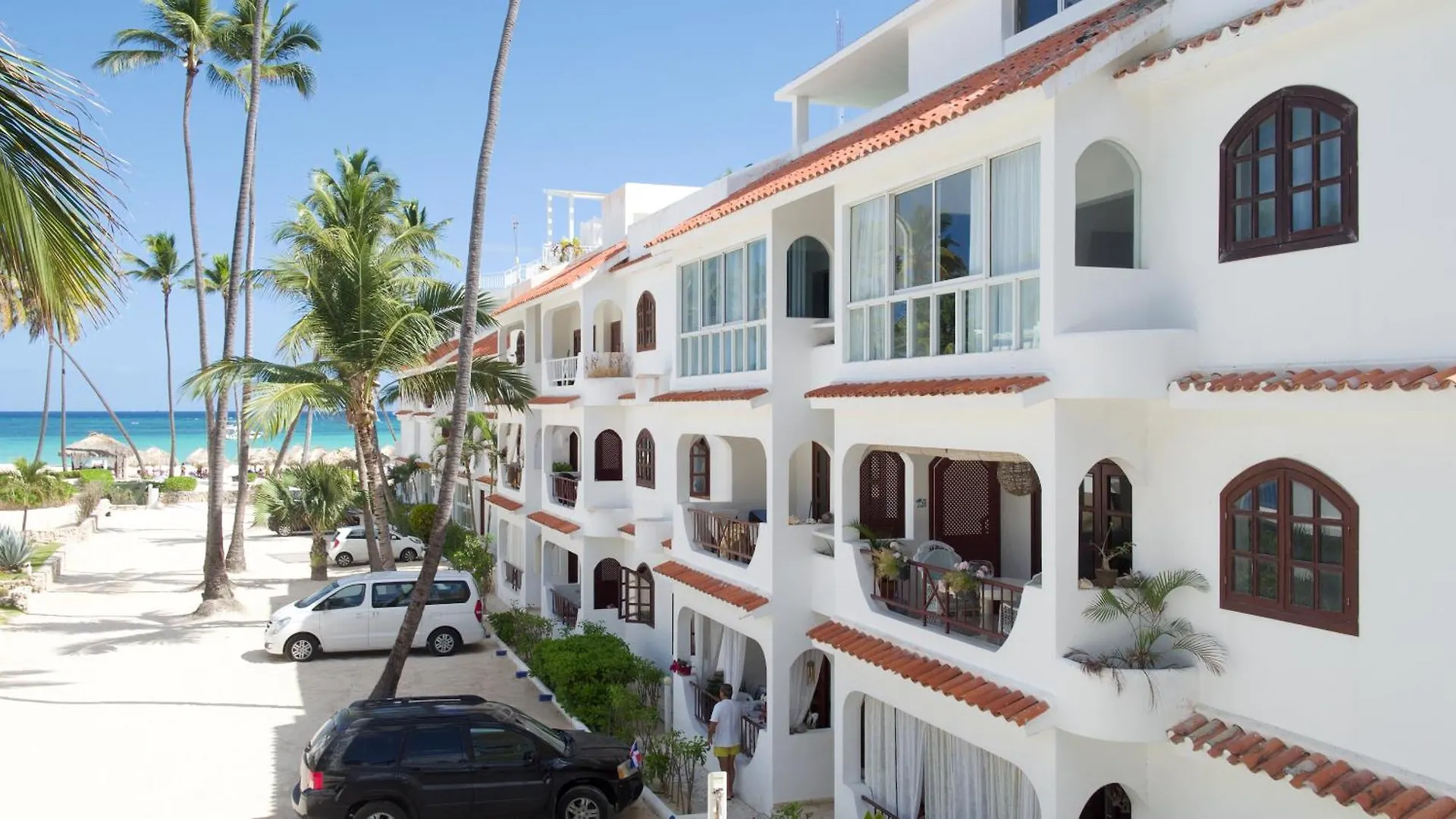 Aventura Villas Los Corales Beach And Spa 蓬塔卡纳 酒店