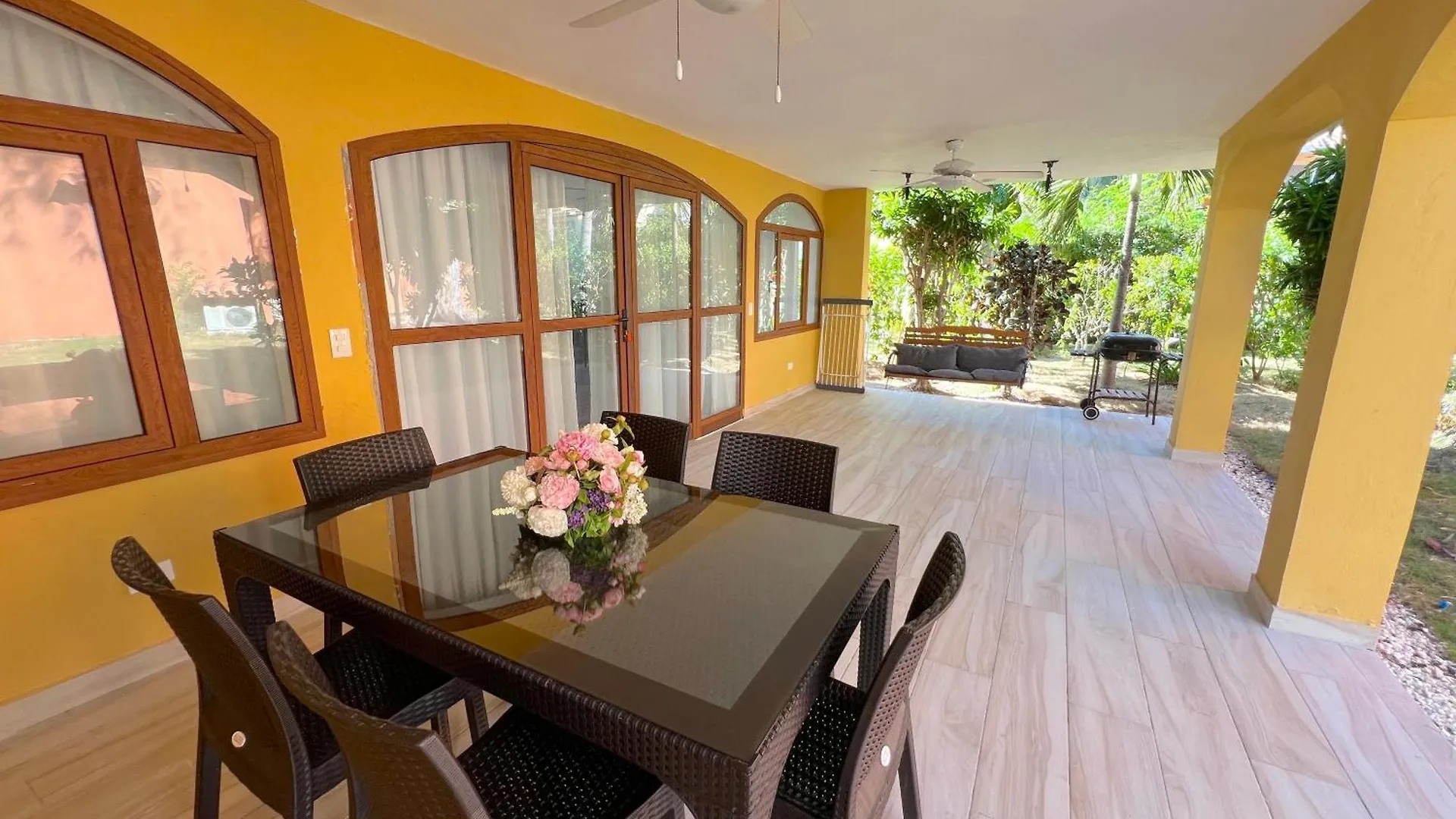 Hotel Aventura Villas Los Corales Beach And Spa Punta Cana
